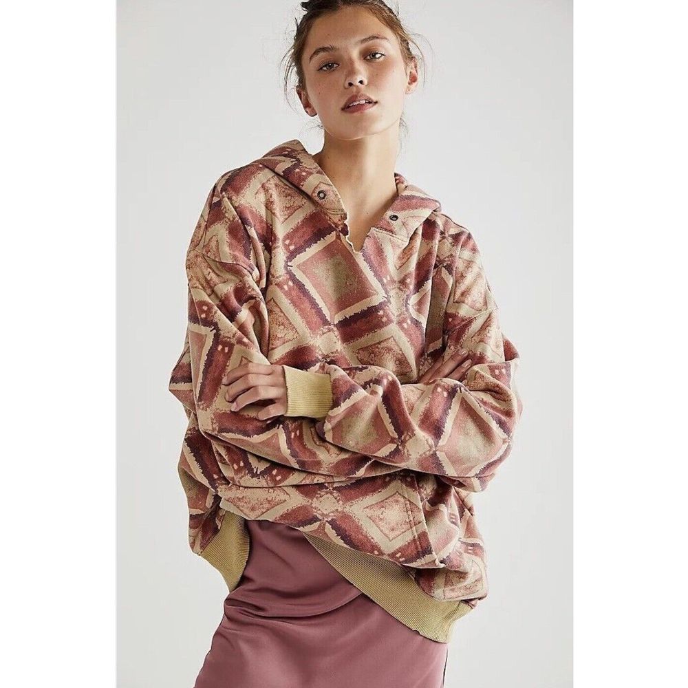 NEW Free People It's A Vibe Printed Hoodie War Combo Size S
